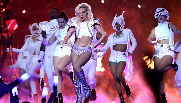 Lady Gaga no Rio: cinco dicas para quem vai viajar de ônibus para curtir o show da estrela pop