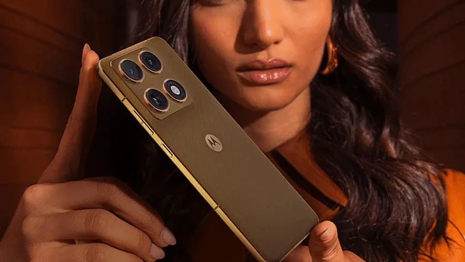 Desconto incrível: Motorola Signature com desconto de R$1.000 no site oficial!