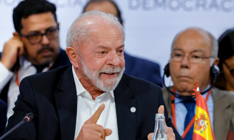 Lula reinicia compromissos no Brasil e concentra esforços em três pilares para a pré-campanha