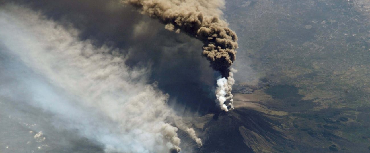 Pesquisas revelam nova dinâmica surpreendente na erupção do Monte Etna
