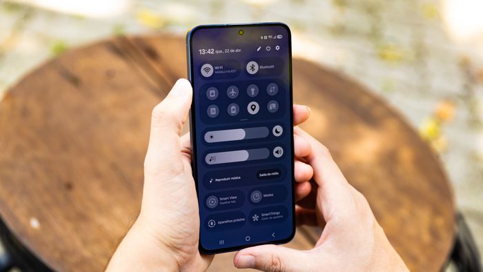 Vazamento sugere que One UI 8.5 pode ser lançado em dispositivos mais antigos em breve